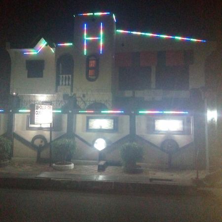 Holla-Jobi Guest House Λάγος Εξωτερικό φωτογραφία